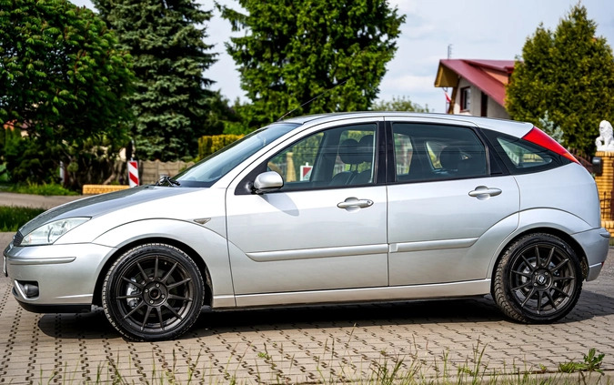Ford Focus cena 11800 przebieg: 220000, rok produkcji 2003 z Polkowice małe 106